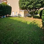 Val * Umag